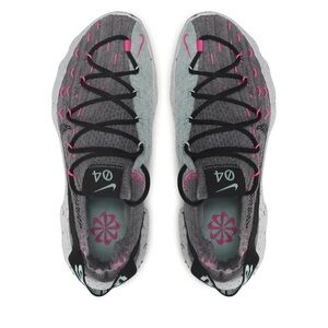 Nike Space Hippie 04 women’s size 9